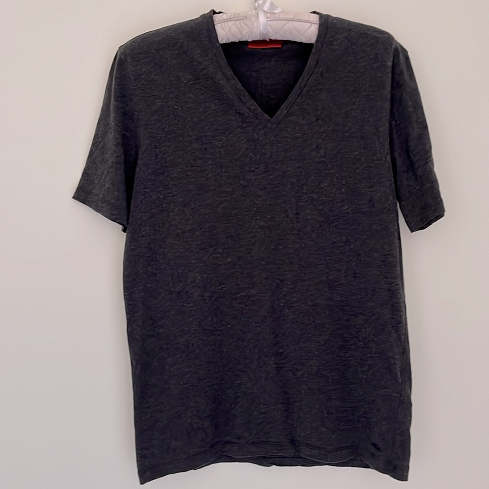 HUGO Boss Men’s/Women’s T-Shirt V-Neck Logo Colour Dark Grey